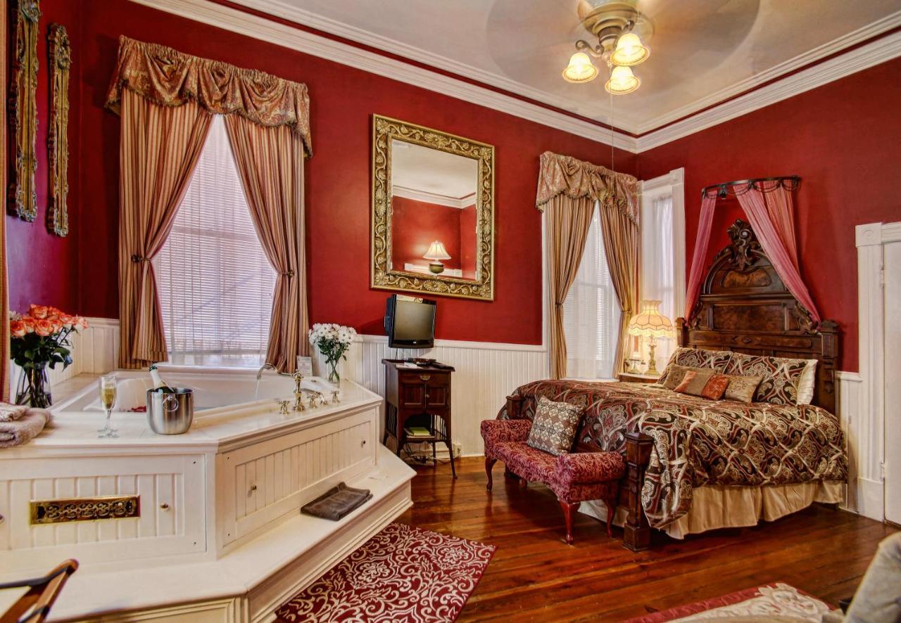 Mcmillan Inn Savannah Buitenkant foto