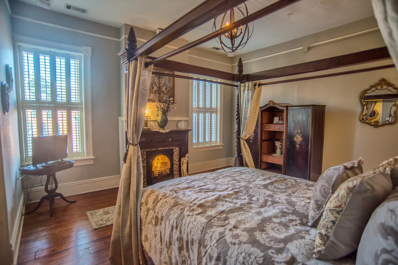 Mcmillan Inn Savannah Buitenkant foto